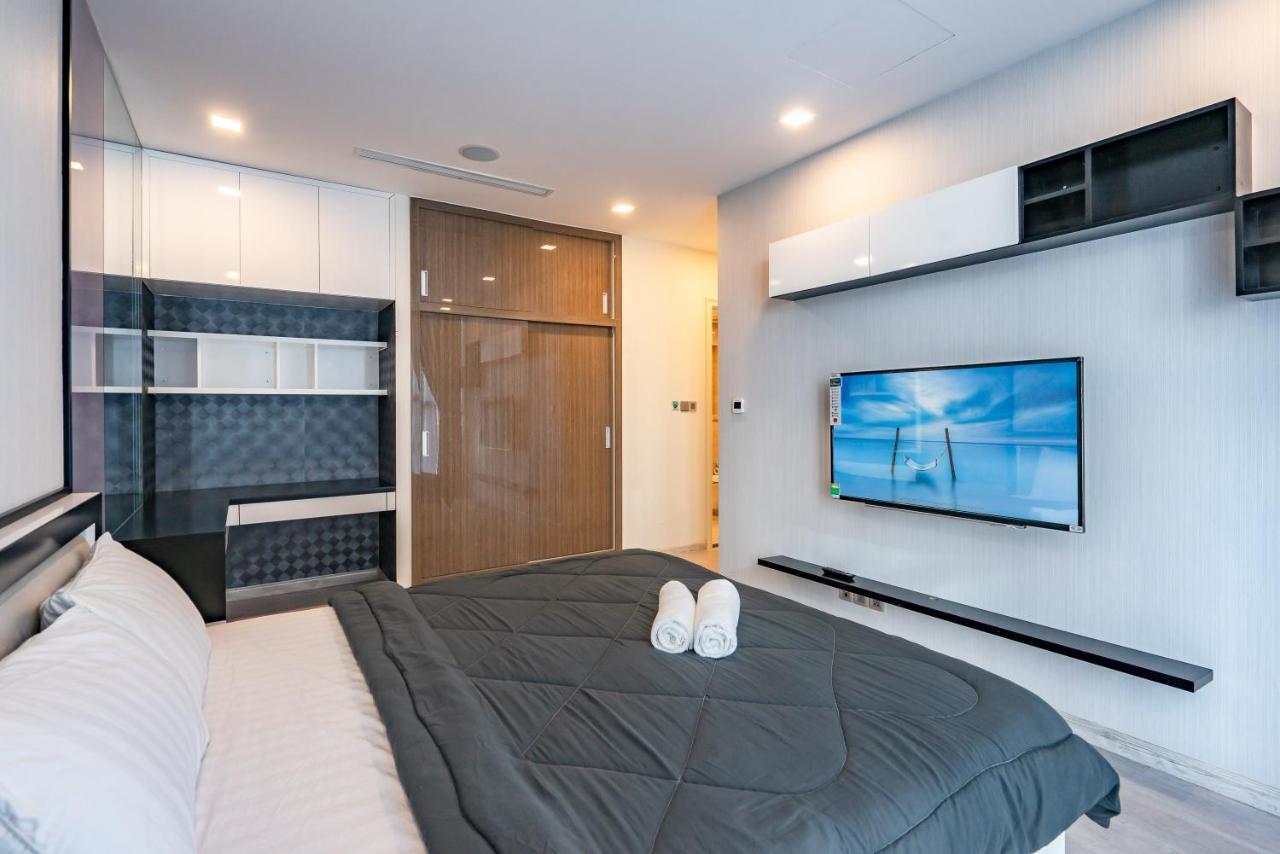 Urban House Premium Apartment Хошимин Екстериор снимка